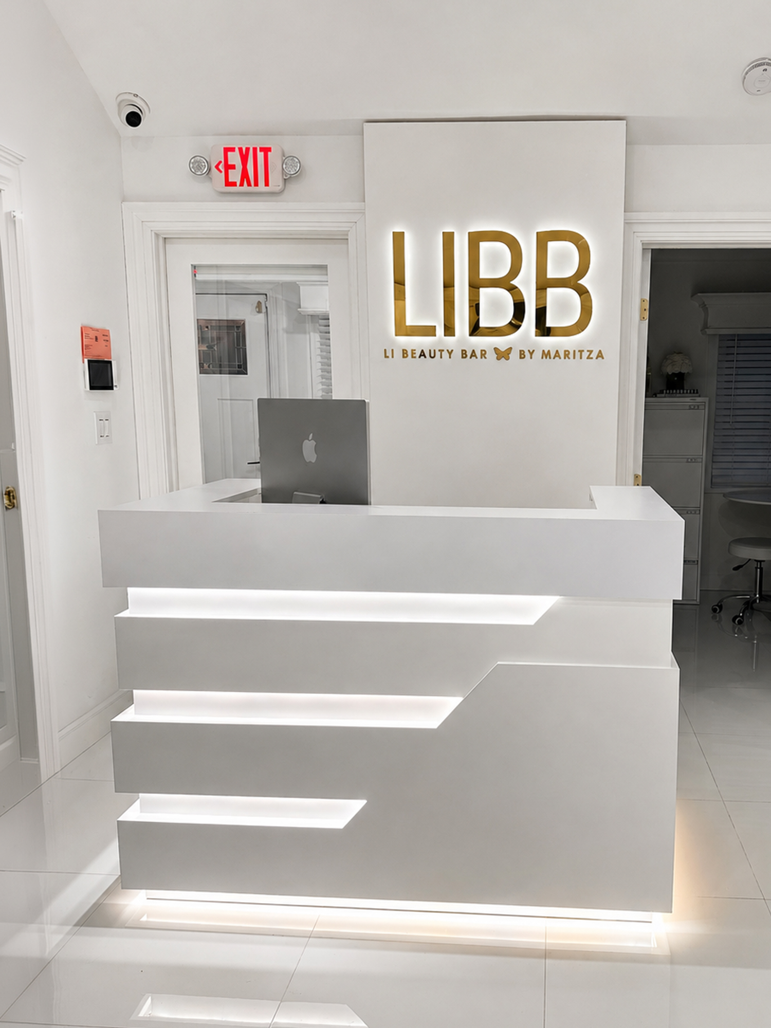 LIBB illuminated reception desk and sign
